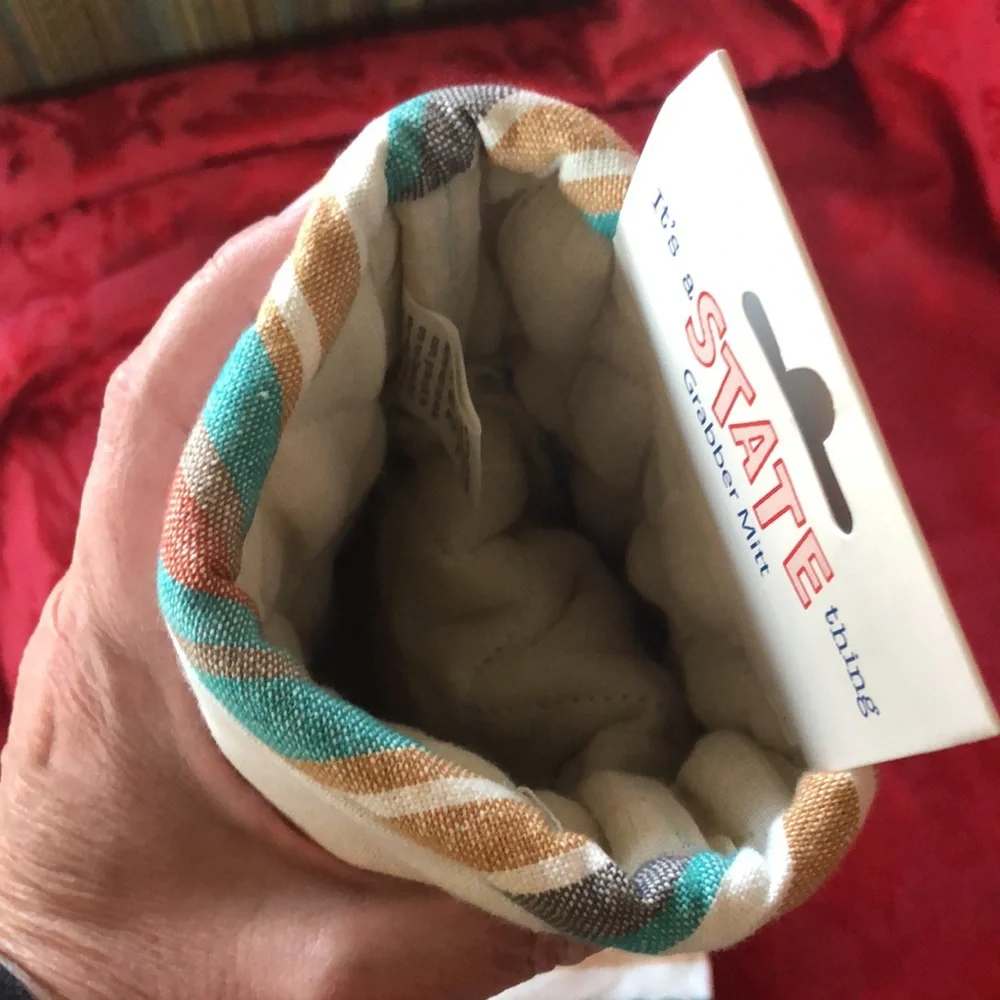 It’s an Arizona thing kitchen towel and oven grabber mitt set